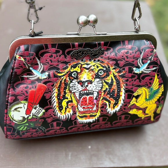 NWT-Ed Hardy Vintage-Inspired Crossbody - Picture 12 of 13